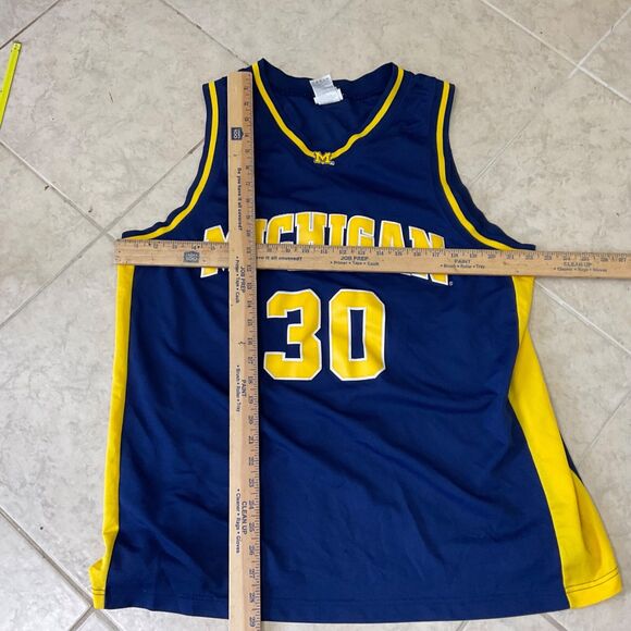 VINTAGE Foot Locker Michigan Wolverines #30 Basketball Jersey Men’s size XL - Picture 6 of 8